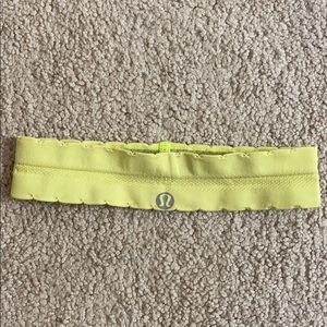 [FREE WITH LULU PURCHASE] NWOT lululemon headband